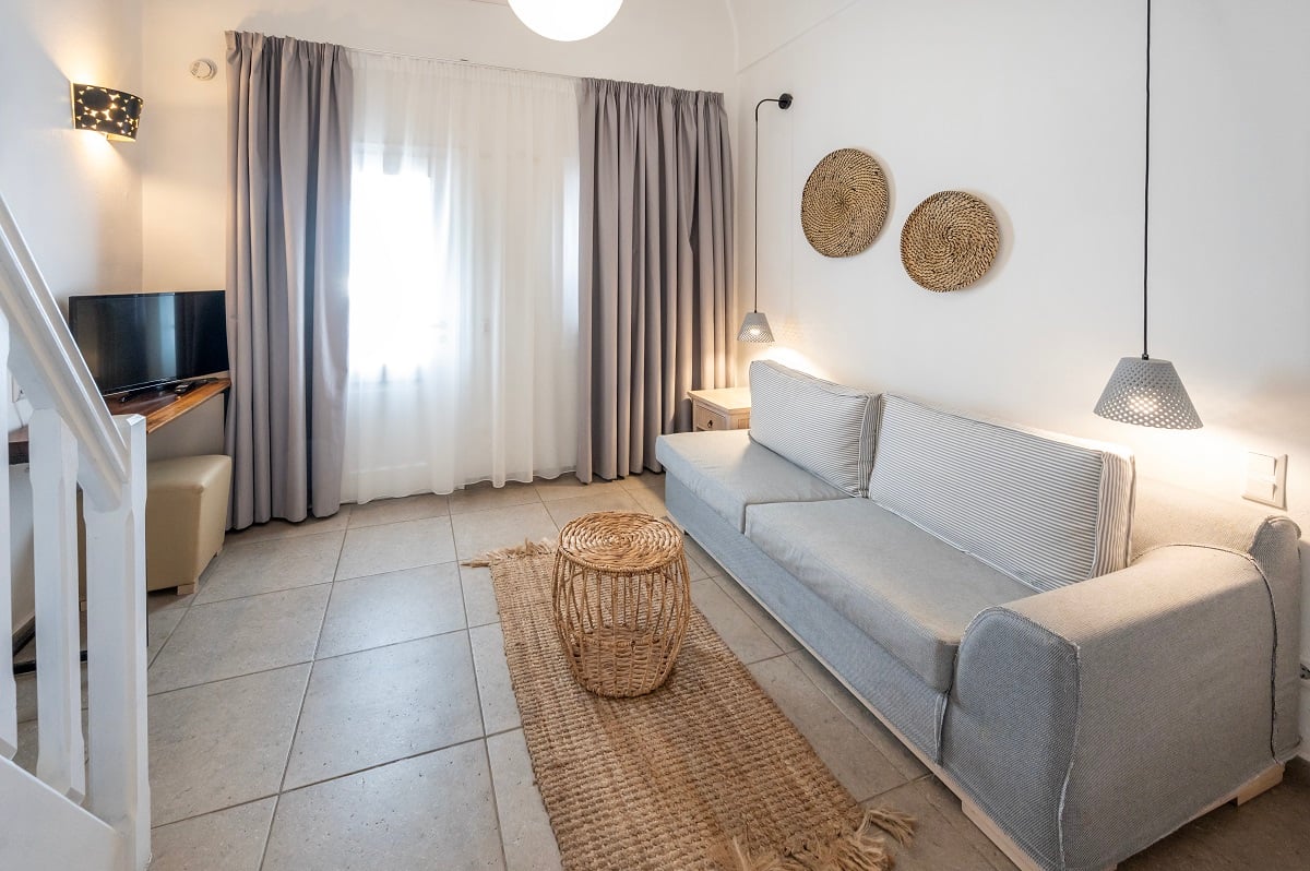 Hotel Smy Santorini Suites & Villas 4* - Official Website